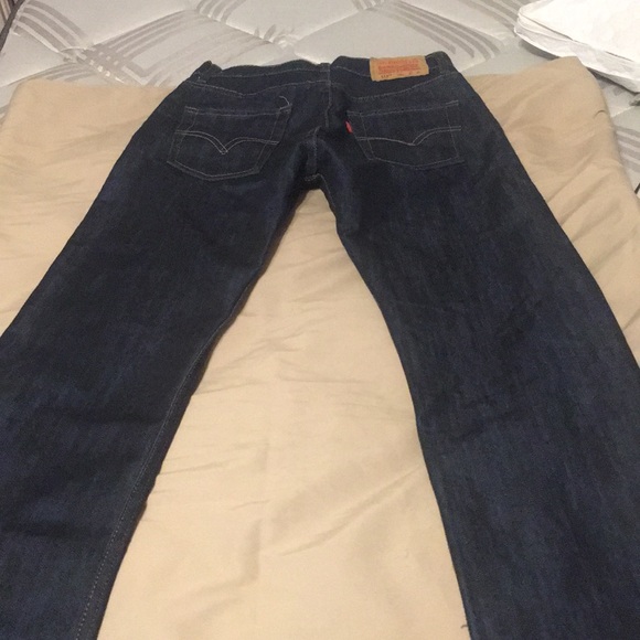 Boys Levi denim jeans - Picture 2 of 3